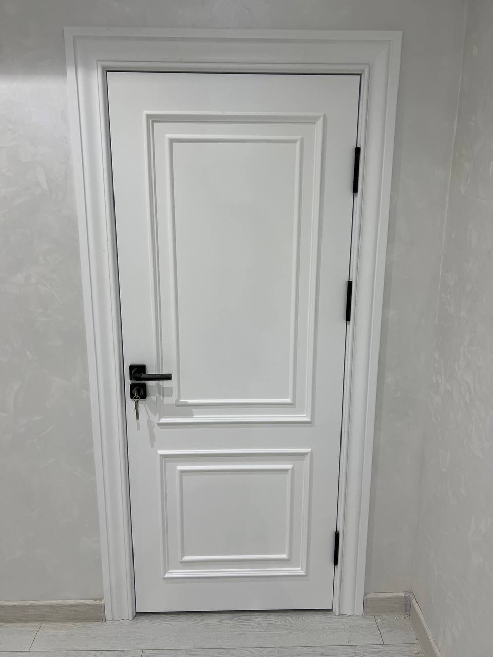Versailles White